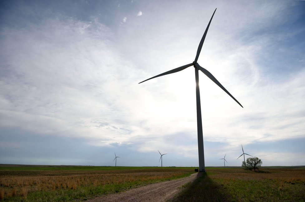 U.S. States Producing the Most Wind Energy | 107.3 WSJY